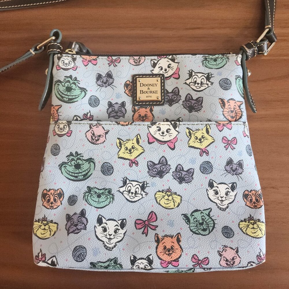 Dooney & Bourke Disney Cats Blue Crossbody Purse Bag Rare 2016